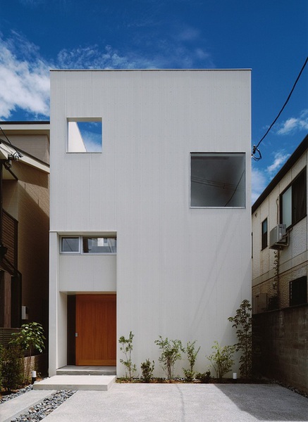 Tutanaga House