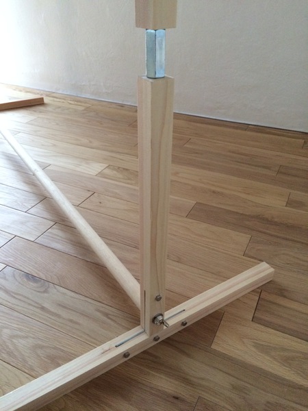 組み立て式家具 (ハンガーラック)