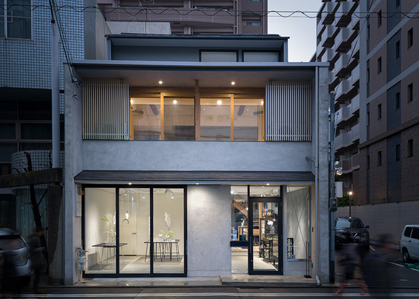 ONE AND ONLY　cafe | shop | gallery approach