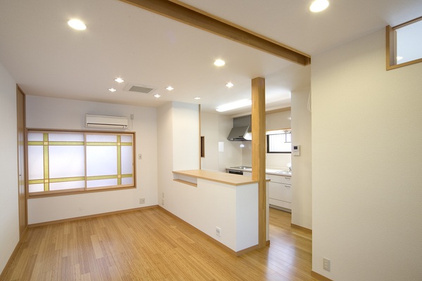 ナチュラルモダンな住まいへ　リフォーム