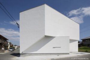 ウツボハウス