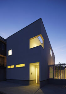 WHITE　CUBE / 大阪府宝塚市の家