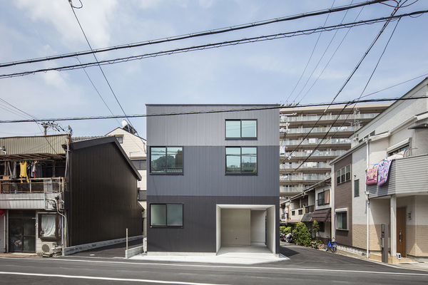 鳥居町の家