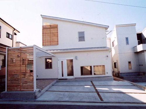 デザイン性を高めたローコスト住宅
