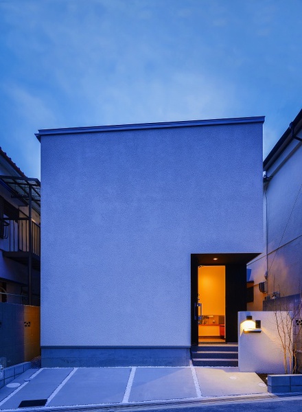 北野田の家－light court－